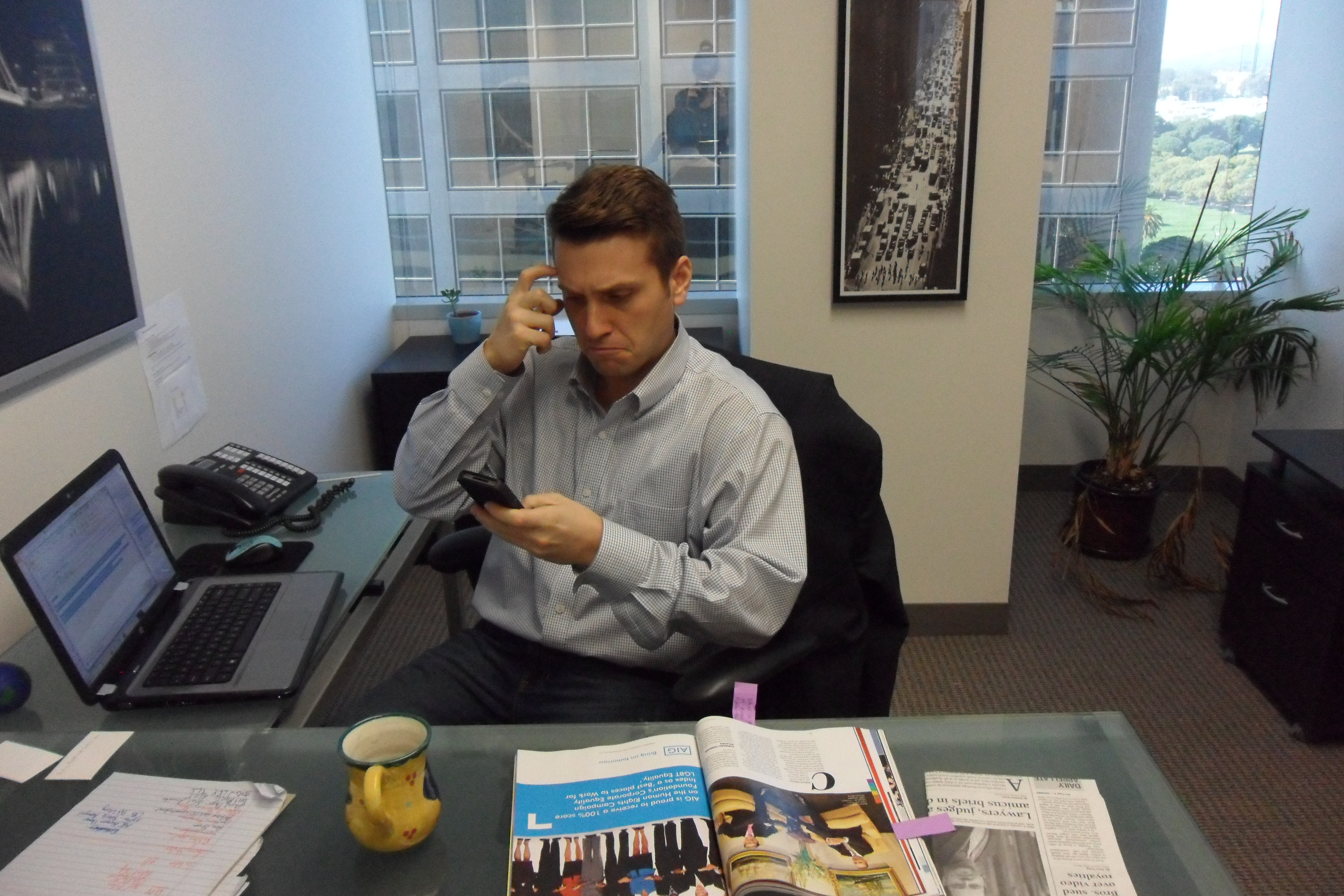 Joseph Lapin at the OWC office trying to figure out Vine, a new Twitter service